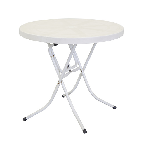 Café Round Table